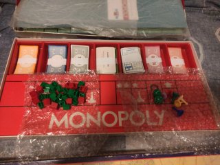 Juegos de mesa Monopoly y Stratego año 80