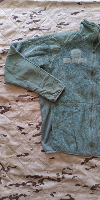 Chaqueta polar militar gris Ejercito Americano