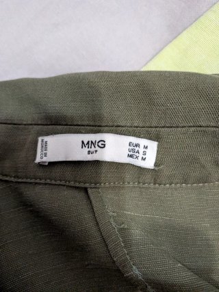 Mono Mango Talla M Verde Oliva