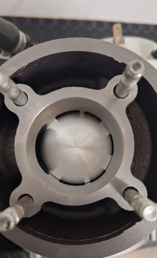 Motor AM6 Replica TOP