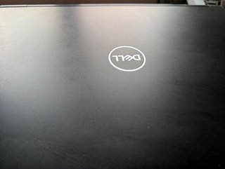 Portátil Dell 5590 i7 8ª Gen 16GB RAM 512GB SSD