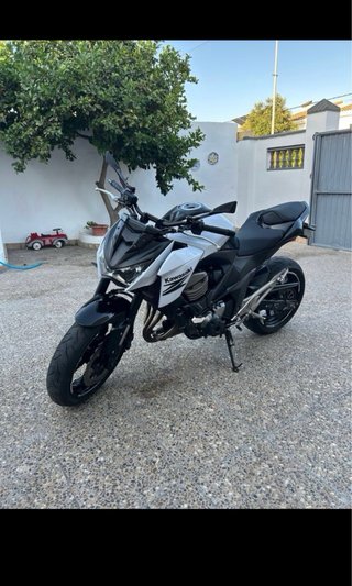 Kawasaki Z800E