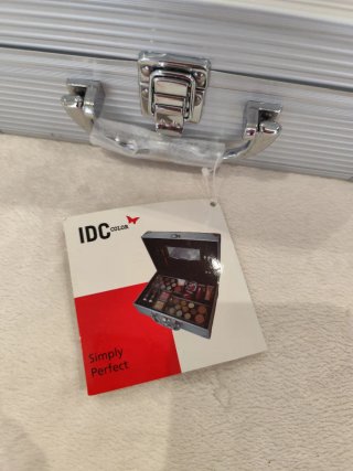 Estuche de Maquillaje IDC Nuevo