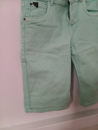 Vaqueros cortos niño verde manzana T.15
