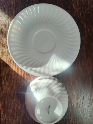 Taza y plato Vista Alegre porcelana