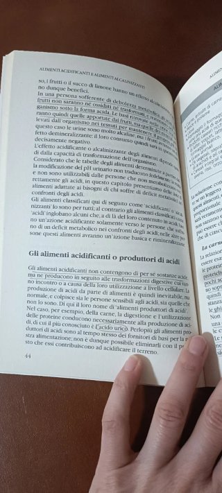 La dieta acido-base. Equilibrare il pH nell'ali...