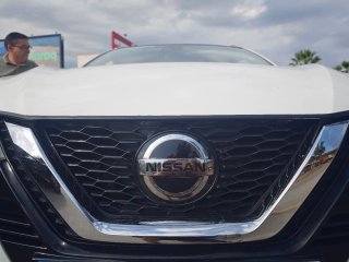 Parrilla Nissan Qashqai J11