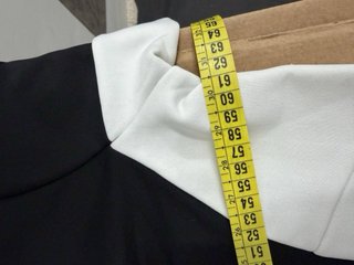 Sudadera Valencia CF Adidas Negra y Blanca
