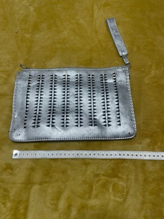 Bolso de mano Parfois plateado