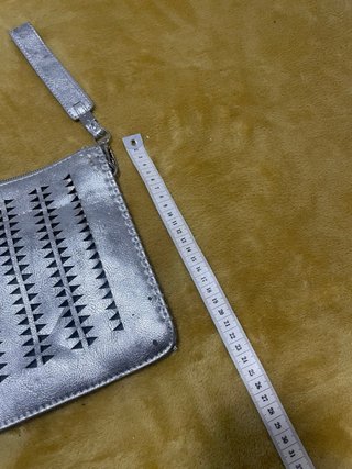 Bolso de mano Parfois plateado