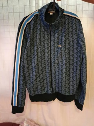 Chaqueta Lacoste con logo