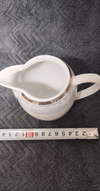 Jarra lechera porcelana fina Bohemia