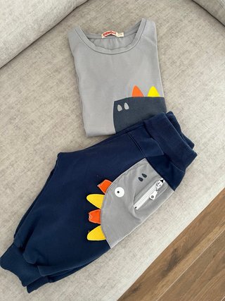 Conjunto Deno kids dinosaurio