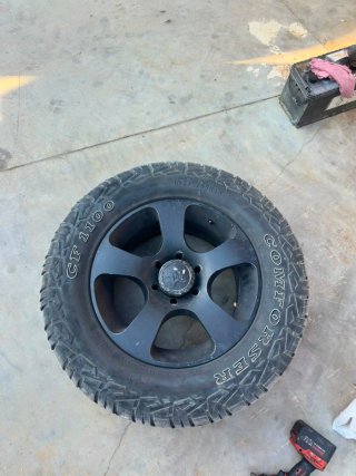 Llantas Offroad Comforser CF1100
