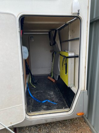 Ford Transit autocaravana perfilda