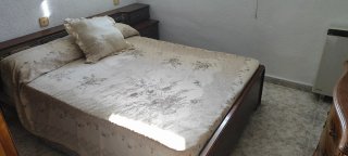 Cama antigua madera y tela