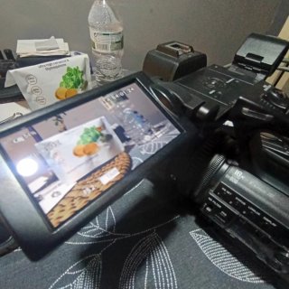 Videocámara Sony NXCAM modelo HXR-NX200