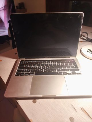 MacBook Pro M1 2020 A2338 per parti, schermo ecc