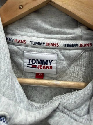 Sudadera Tommy Jeans Gris