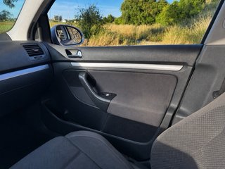 Volkswagen Golf V 1.9 TDI 105 Sportline