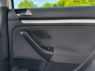 Volkswagen Golf V 1.9 TDI 105 Sportline