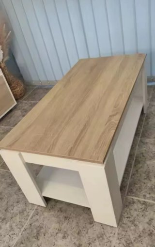 Mesa de centro elevable moderna