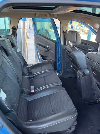 Renault Grand Scenic 2013