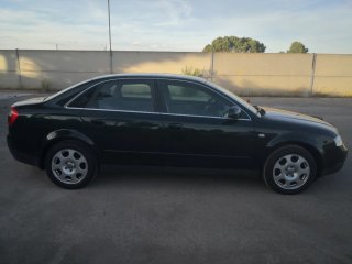 Audi A4 2.0 130cv
