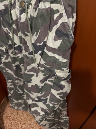 Pantalones Cargo Camuflaje Bershka