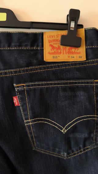 Vaqueros Levi's 511 W34 L32 Azules