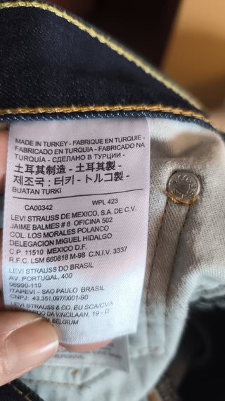Vaqueros Levi's 511 W34 L32 Azules