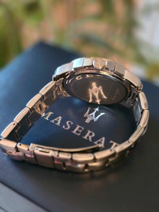 Reloj Maserati Cronógrafo Negro y Plateado