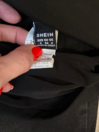 Pantalón premamá pitillo negro desgastado