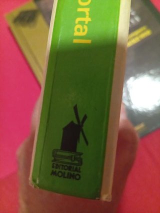 Novela Misterio del doble mortal