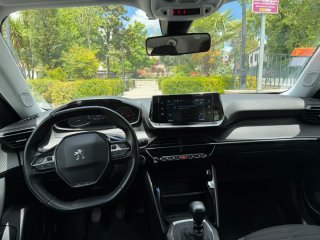 Peugeot 2008 2021