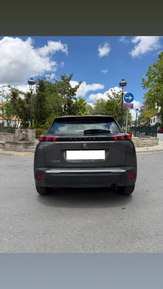 Peugeot 2008 2021