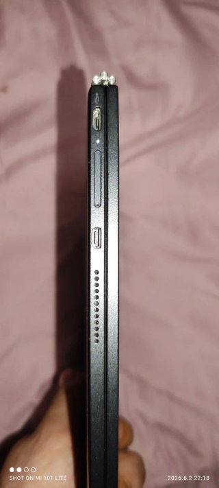 Tablet Lenovo 2 en 1 Negra