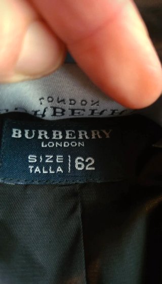 Abrigo Burberry Lana Virgen Gris