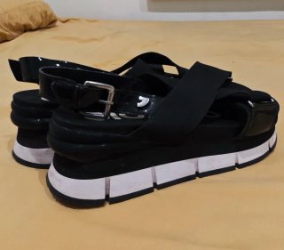 Sandalias plataforma negras