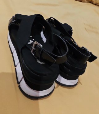 Sandalias plataforma negras