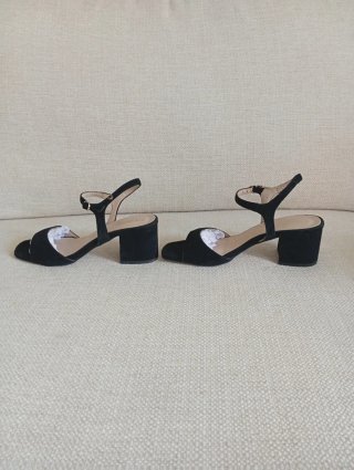 Sandalias Martinelli Negras Tacon Bajo