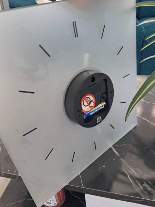 Precioso Reloj minimalista