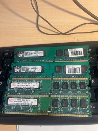 4x Memorias RAM DDR2 1GB Kingston