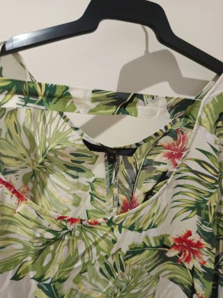 Blusa de verano estampada
