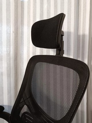 Silla oficina ergonómica negra malla transpirable