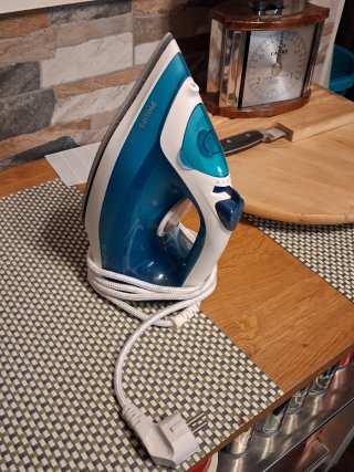 Plancha Philips Azul y Blanca