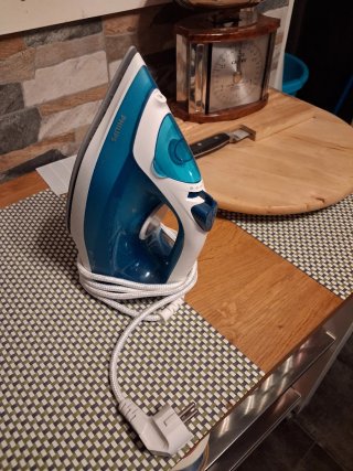 Plancha Philips Azul y Blanca