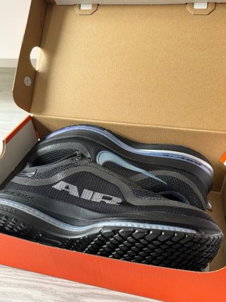 Nike Pegasus Premium 43 SIN ESTRENAR