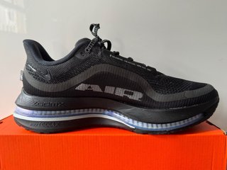 Nike Pegasus Premium 43 SIN ESTRENAR