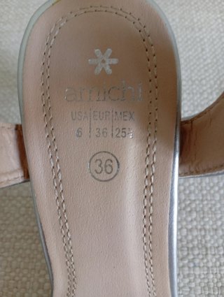 Sandalias tacón plateadas Amichi Talla 36